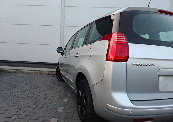 Peugeot 5008 cena 18900 przebieg: 217300, rok produkcji 2011 z Ustka małe 562